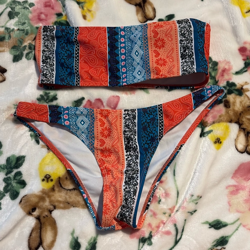 Swim suit